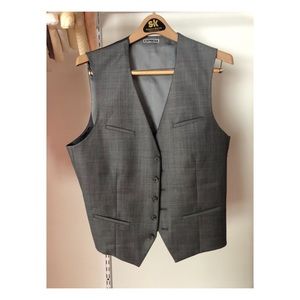 EXPRESS Grey men’s dress vest